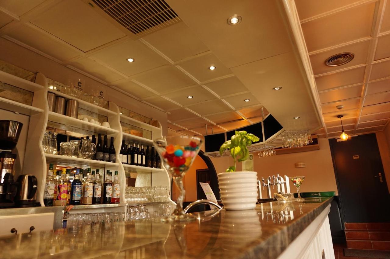Le Bistrot D'Orange Otel Dış mekan fotoğraf